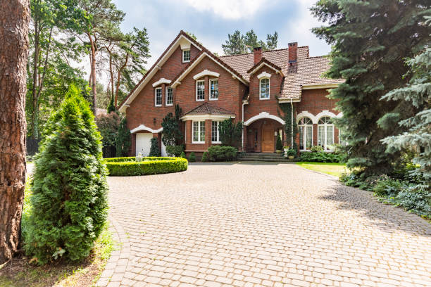 Best Commercial Driveway Pavers  in Fort Thompson, SD