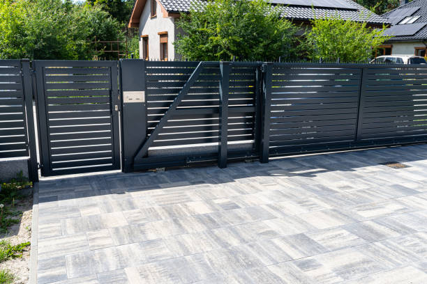 Best Driveway Resurfacing Pavers  in Fort Thompson, SD